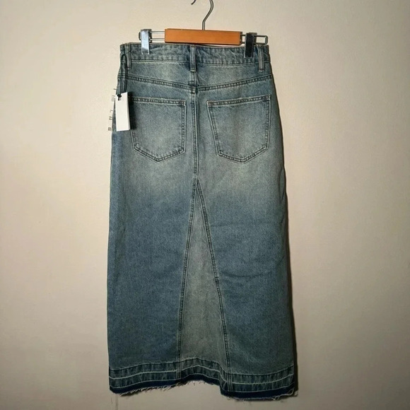 NWT  URBAN OUTFITTERS DENIM MAXI SKIRT with high slit S - Picture 7 of 7